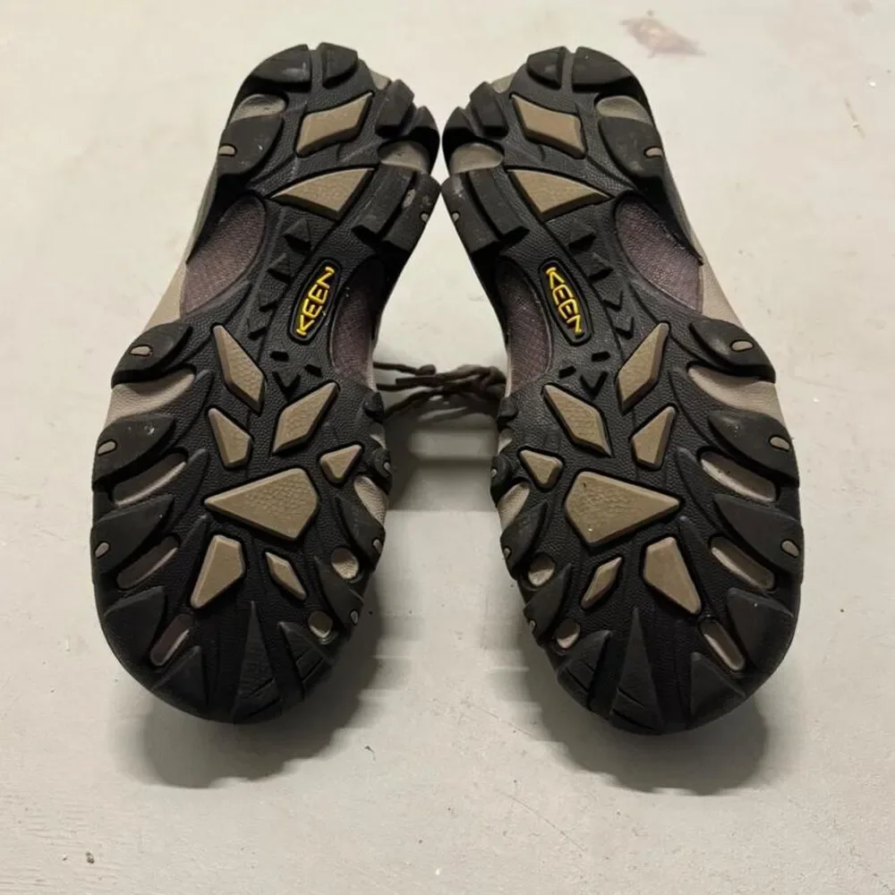 Keen Women's Khaki and Brown Trainers